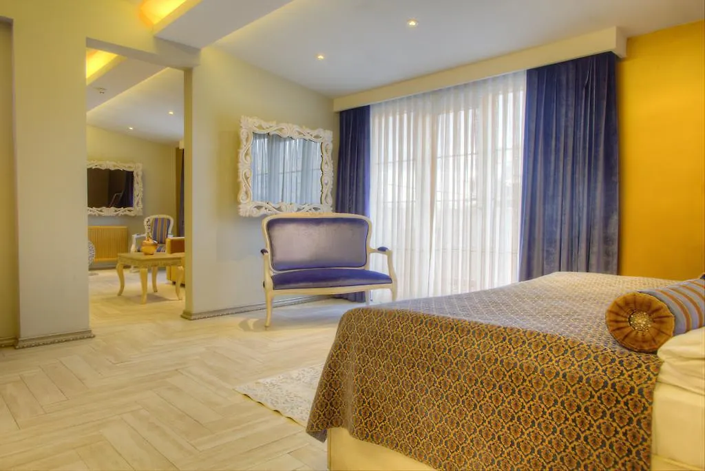 Elegance Residence Istambul 3*,